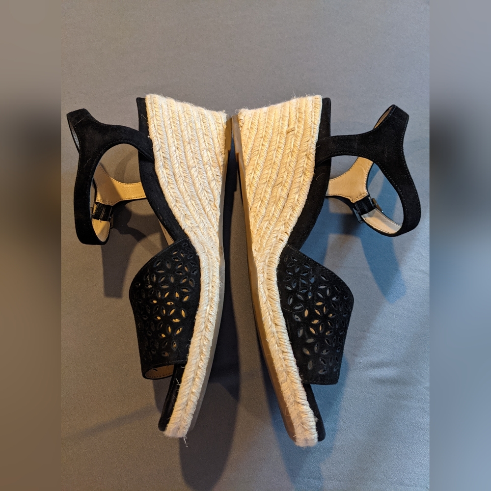 Vionic Ariel Suede Upper Wedges Sandals Espadrilles Like New Size 11 M Black